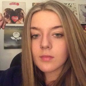 Meet your Posher, Bella